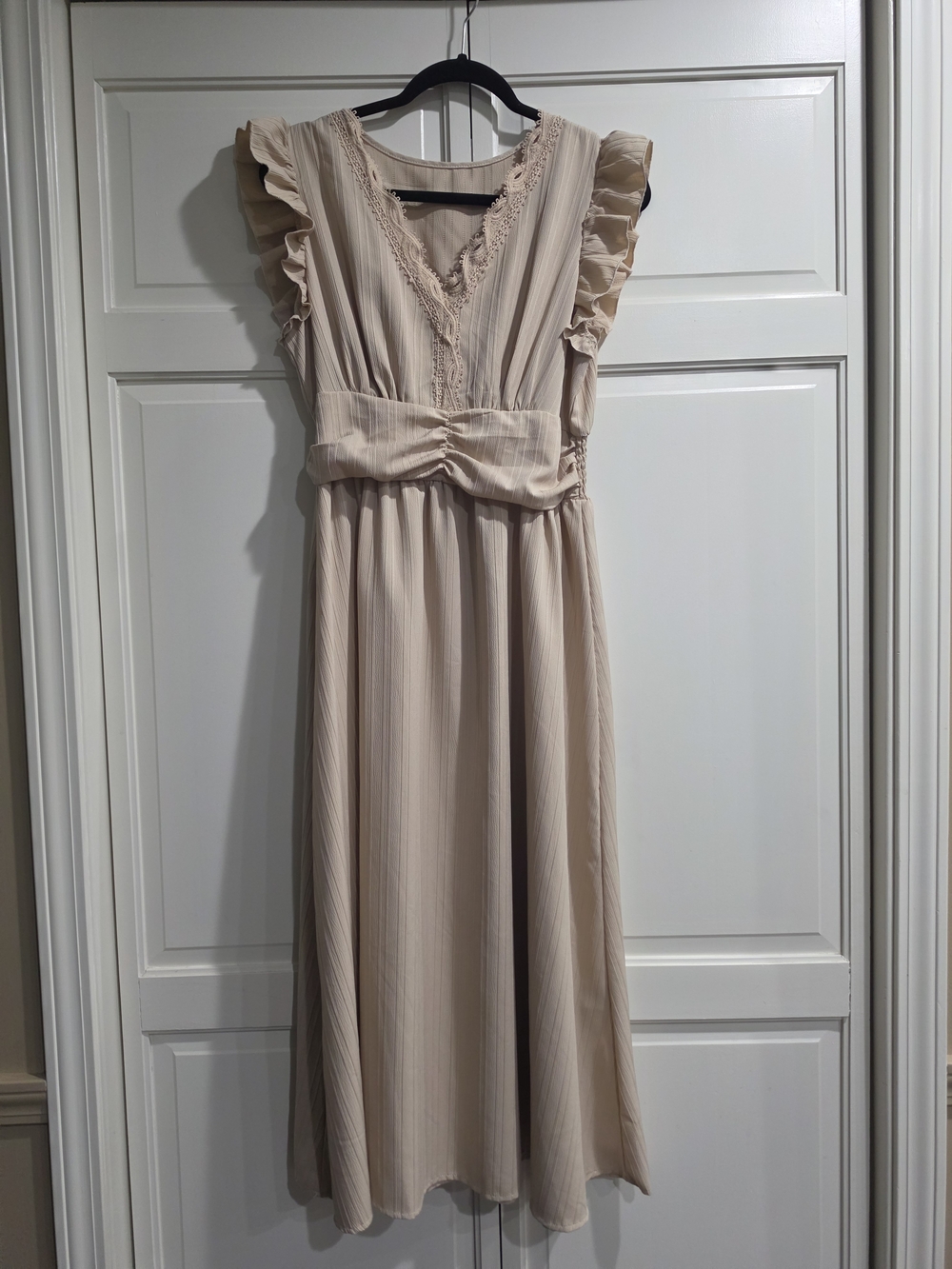Elegant Cream Ruffle V-Neck Maxi Dress